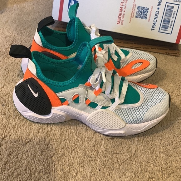 Nike Air Huarache E.D.G.E. - Picture 7 of 7